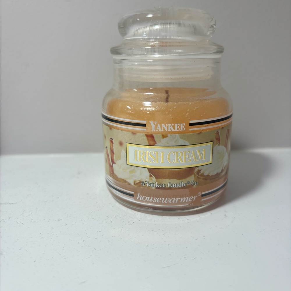 Yankee Candle Irish Cream Scented Candle 3.7 Rare Black Band